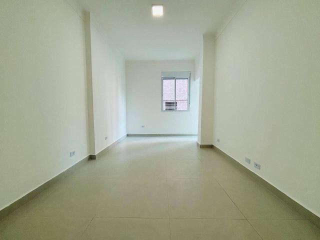 #309-2 - Apartamento para Venda em Santos - SP