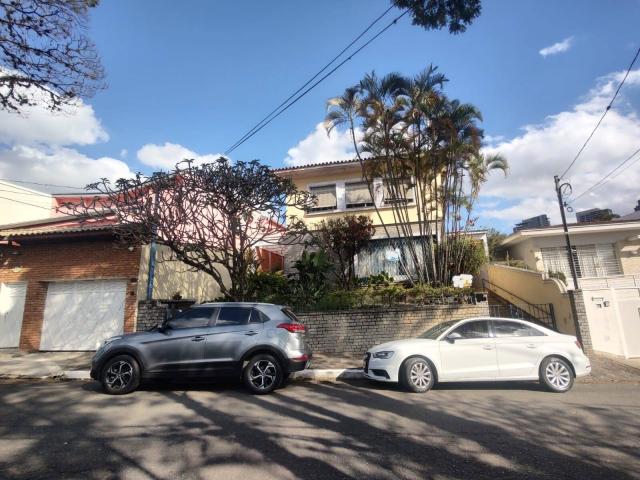 Venda em Pacaembu - São Paulo