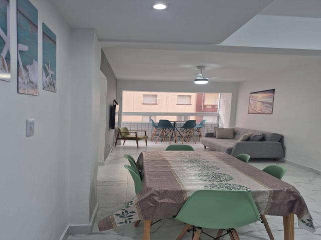 Apartamento para Venda em Santos - 4