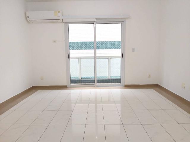 Apartamento para Venda em Santos - 5