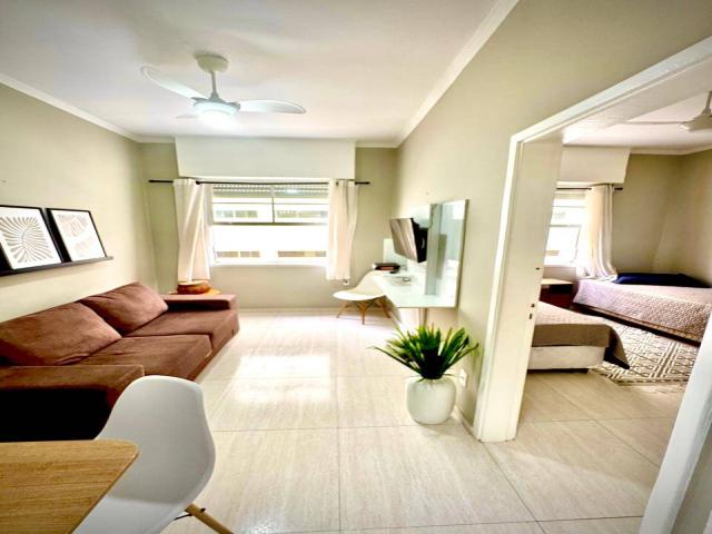 #5002 - Apartamento para Venda em Santos - SP - 1