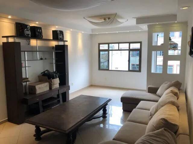 #224-11 - Casa para Venda em Santos - SP - 2