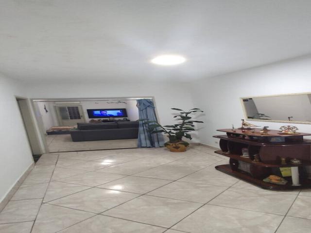 Casa para Venda em Santos - 4