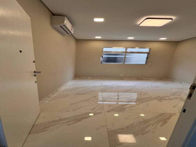 Apartamento para Venda em Santos - 3