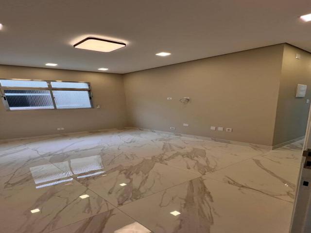 Apartamento para Venda em Santos - 4