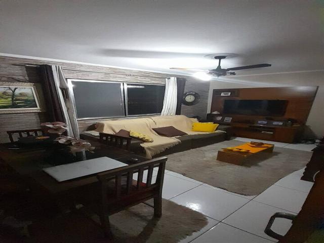 #240-11 - Apartamento para Venda em São Vicente - SP - 1