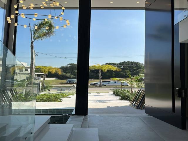 #149-11 - Casa para Venda em Bertioga - SP - 2