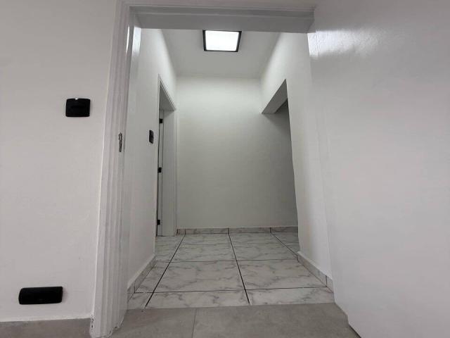 Apartamento para Venda em São Vicente - 5