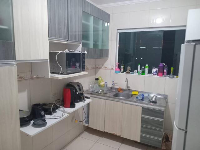 Sobrado para Venda em São Vicente - 5