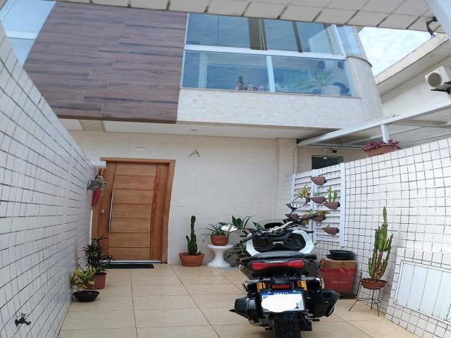 #320-2 - Casa para Venda em Santos - SP - 1
