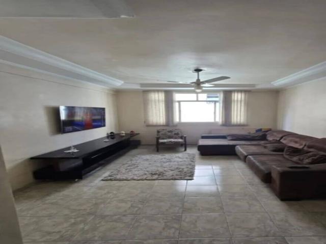Apartamento 2 quartos e dependência à venda no Macuco