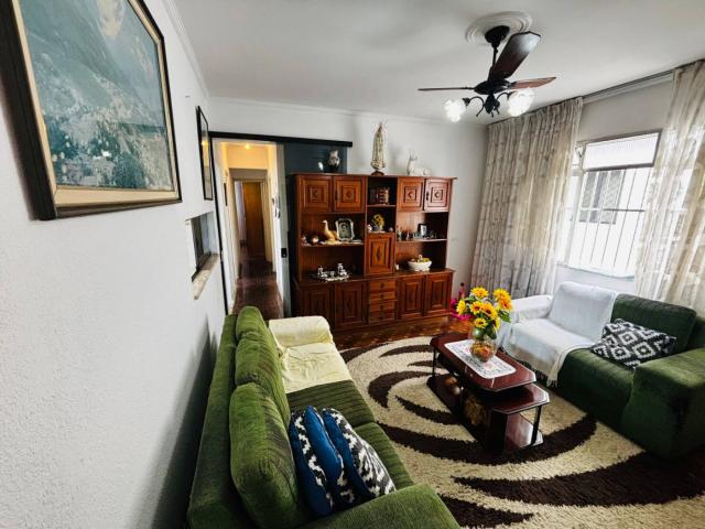 Apartamento para Venda em Santos - 2