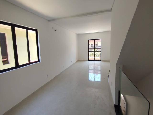 #245-11 - Casa para Venda em Santos - SP - 1