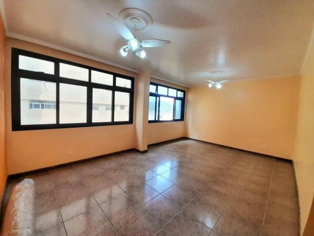 Apartamento para Venda em Santos - 2