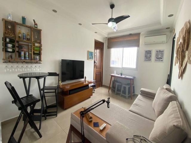 Apartamento para Venda em Santos - 2