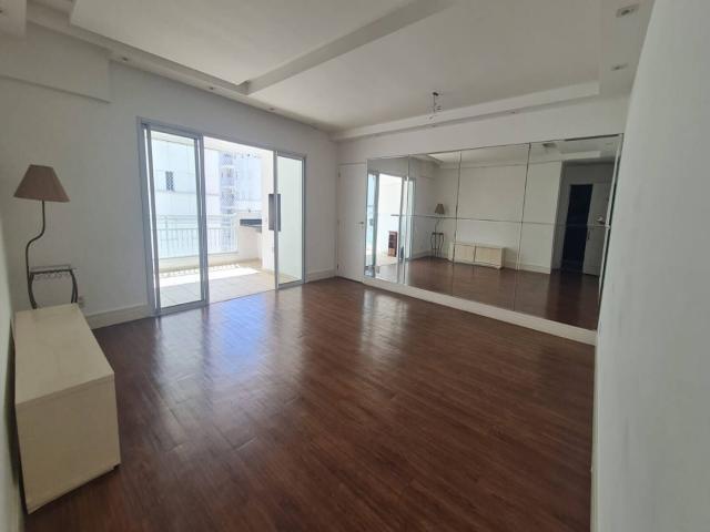 #1323-3 - Apartamento para Venda em Santos - SP - 2