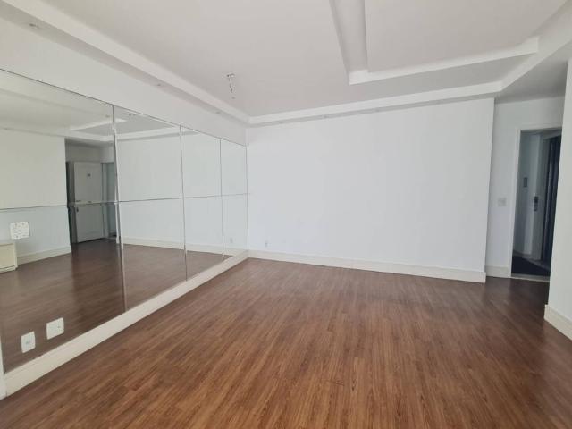 Apartamento para Venda em Santos - 4