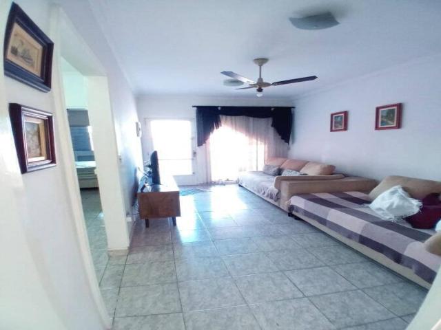 #215-11 - Casa para Venda em São Vicente - SP - 2